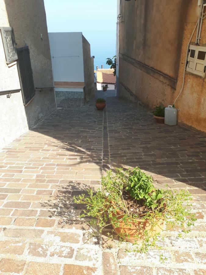 Dea Del Borgo Villa Sant'Ambrogio  Exterior foto