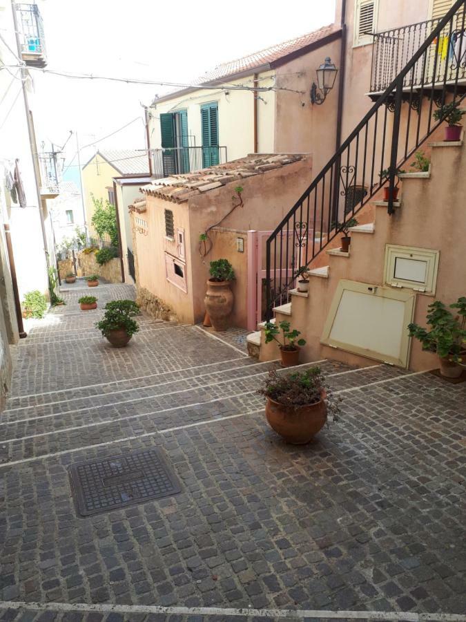 Dea Del Borgo Villa Sant'Ambrogio  Exterior foto